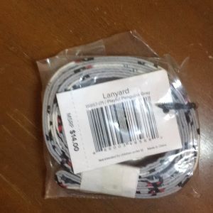 NWT Vera Bradley adorable penguins lanyard.